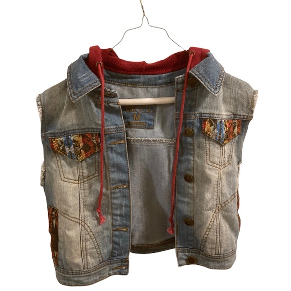 Rue21 Jackets & Blazers - 🛍️3/$12 Rue 21 jacket